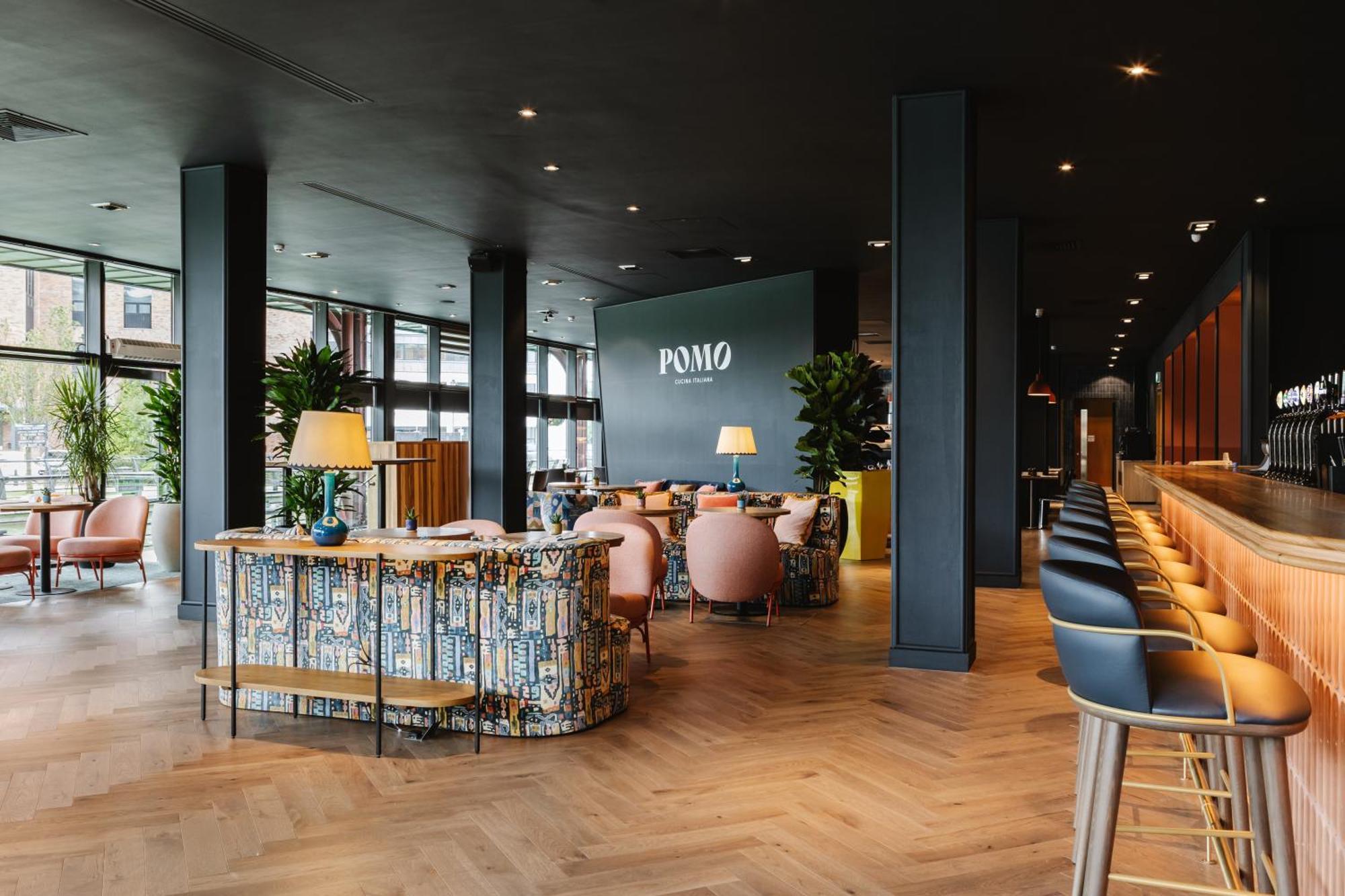 Voco Belfast By Ihg Hotel Exterior photo